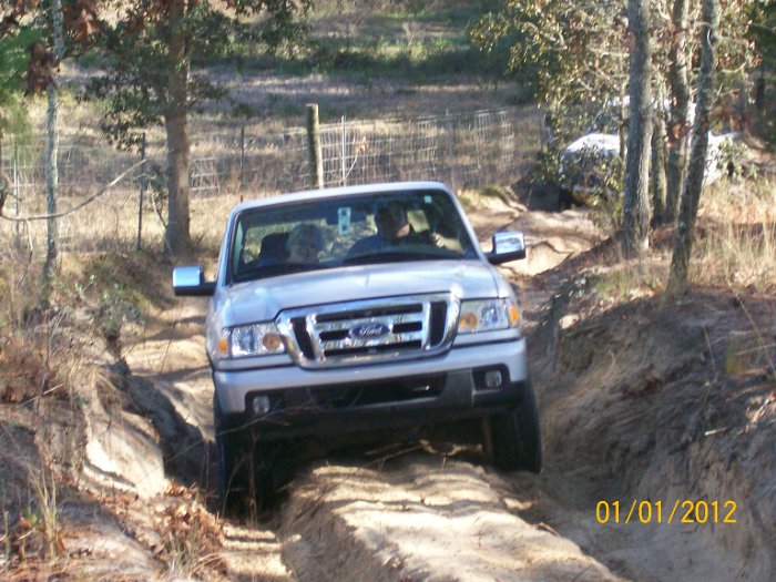 2012-Jan-02HGR4X4Croom 056